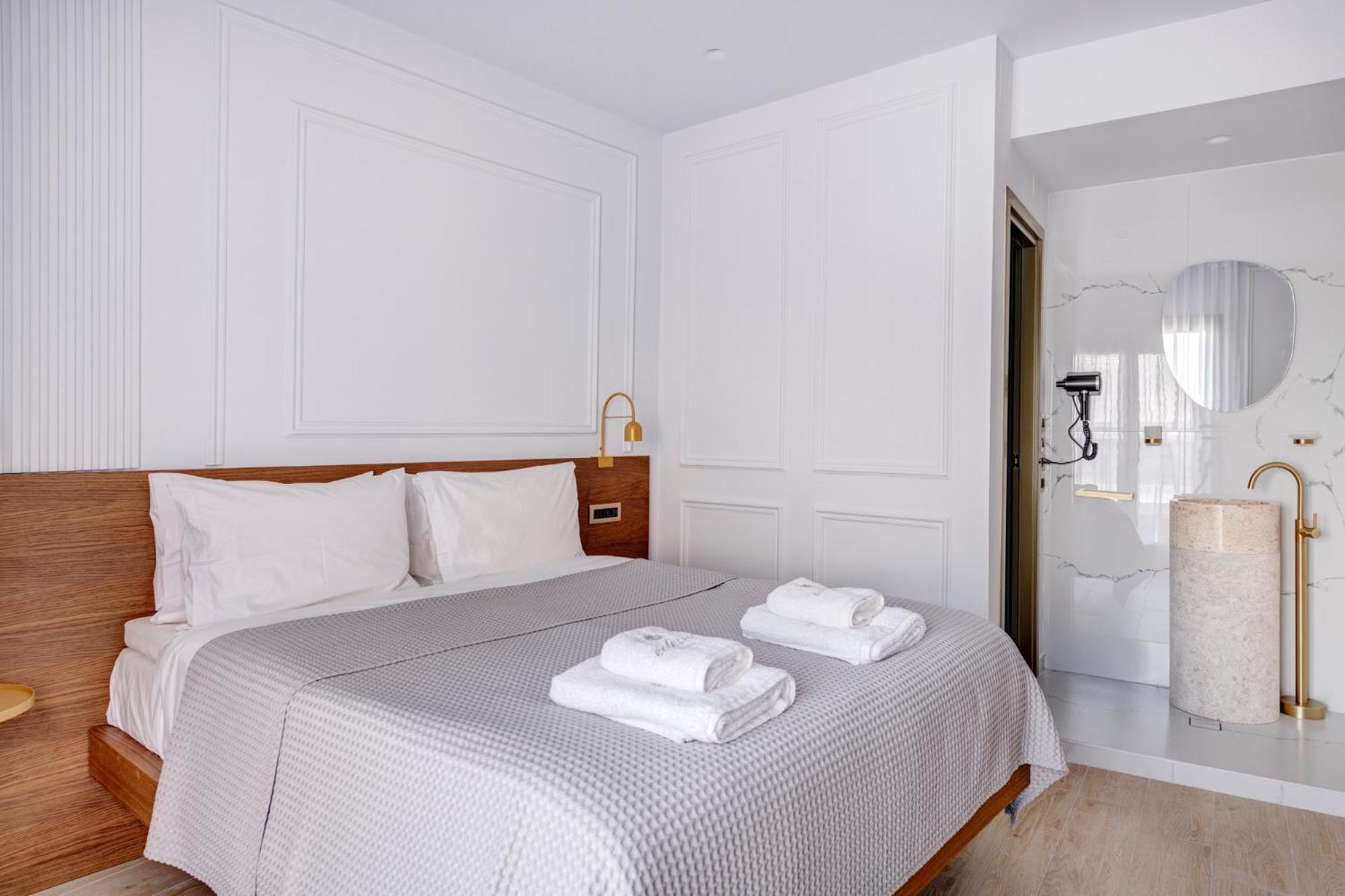 Eclectic Syros Bed & Breakfast Ermoupoli Dış mekan fotoğraf