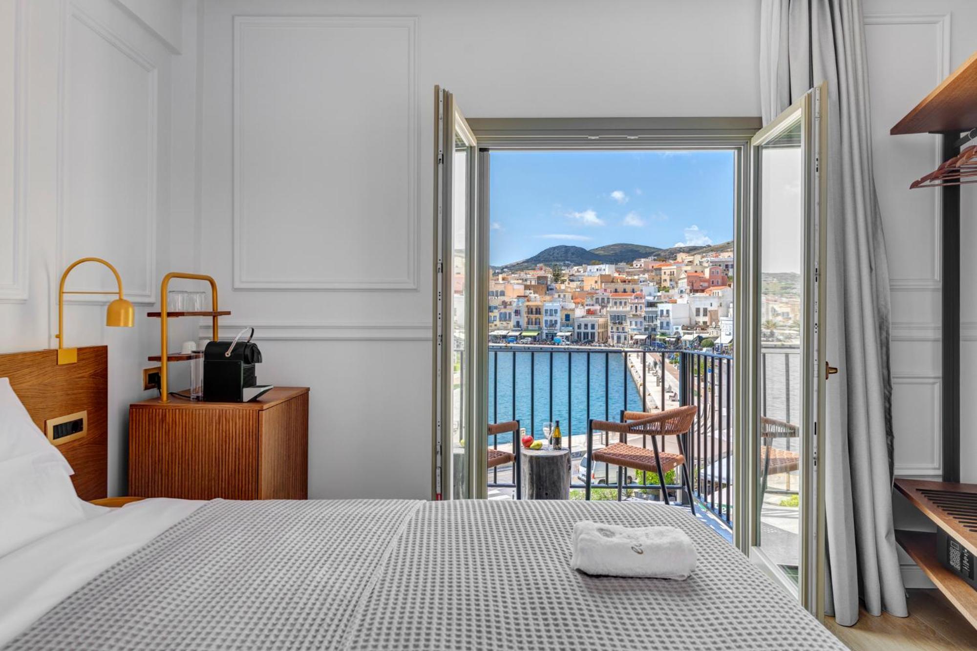 Eclectic Syros Bed & Breakfast Ermoupoli Dış mekan fotoğraf