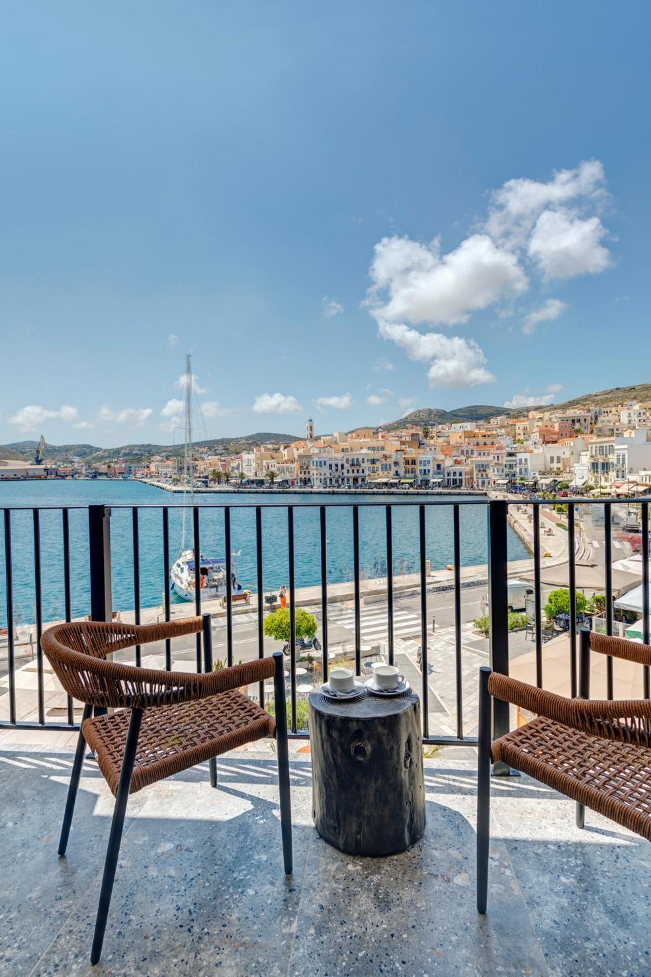 Eclectic Syros Bed & Breakfast Ermoupoli Dış mekan fotoğraf