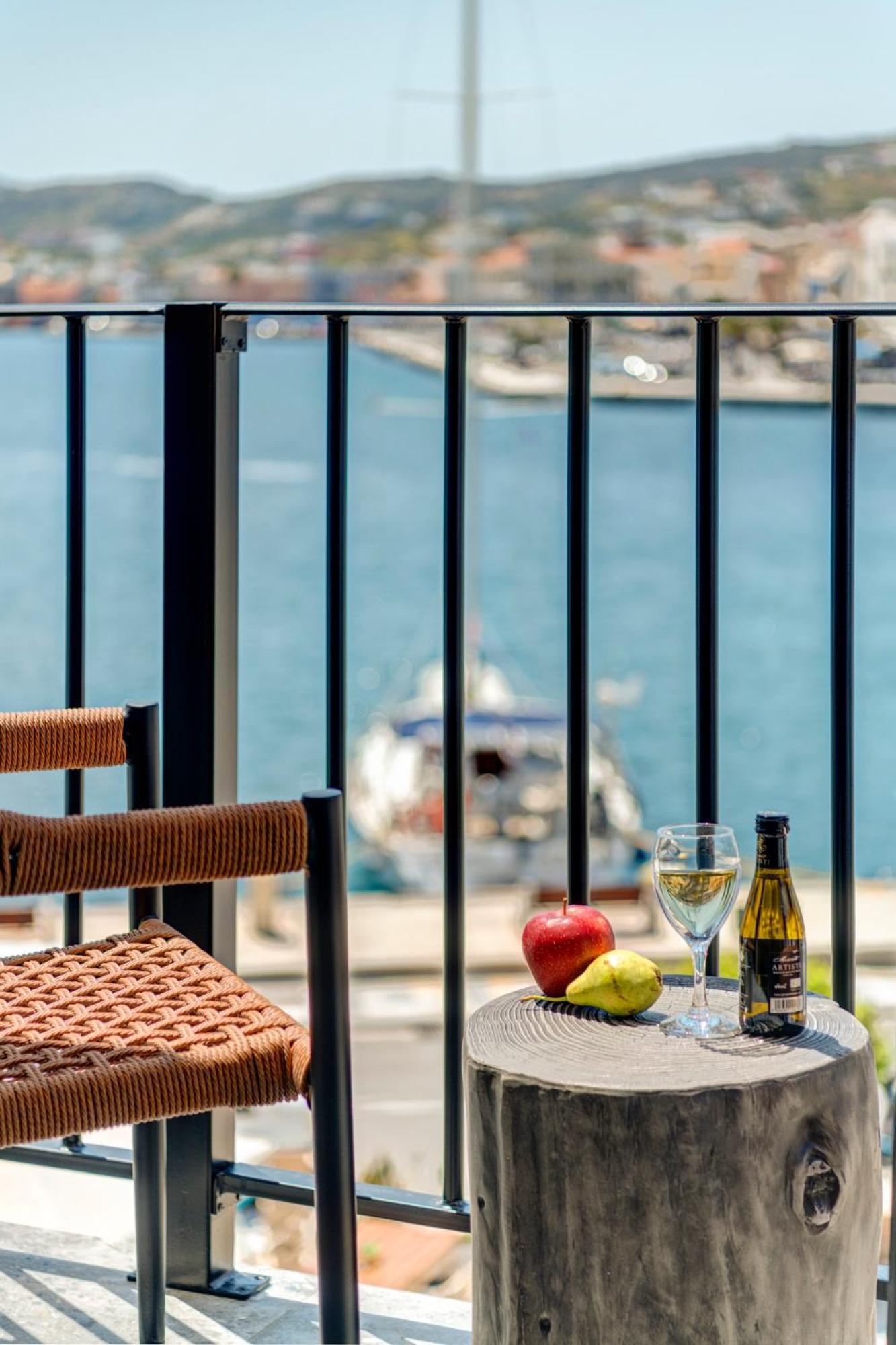 Eclectic Syros Bed & Breakfast Ermoupoli Dış mekan fotoğraf