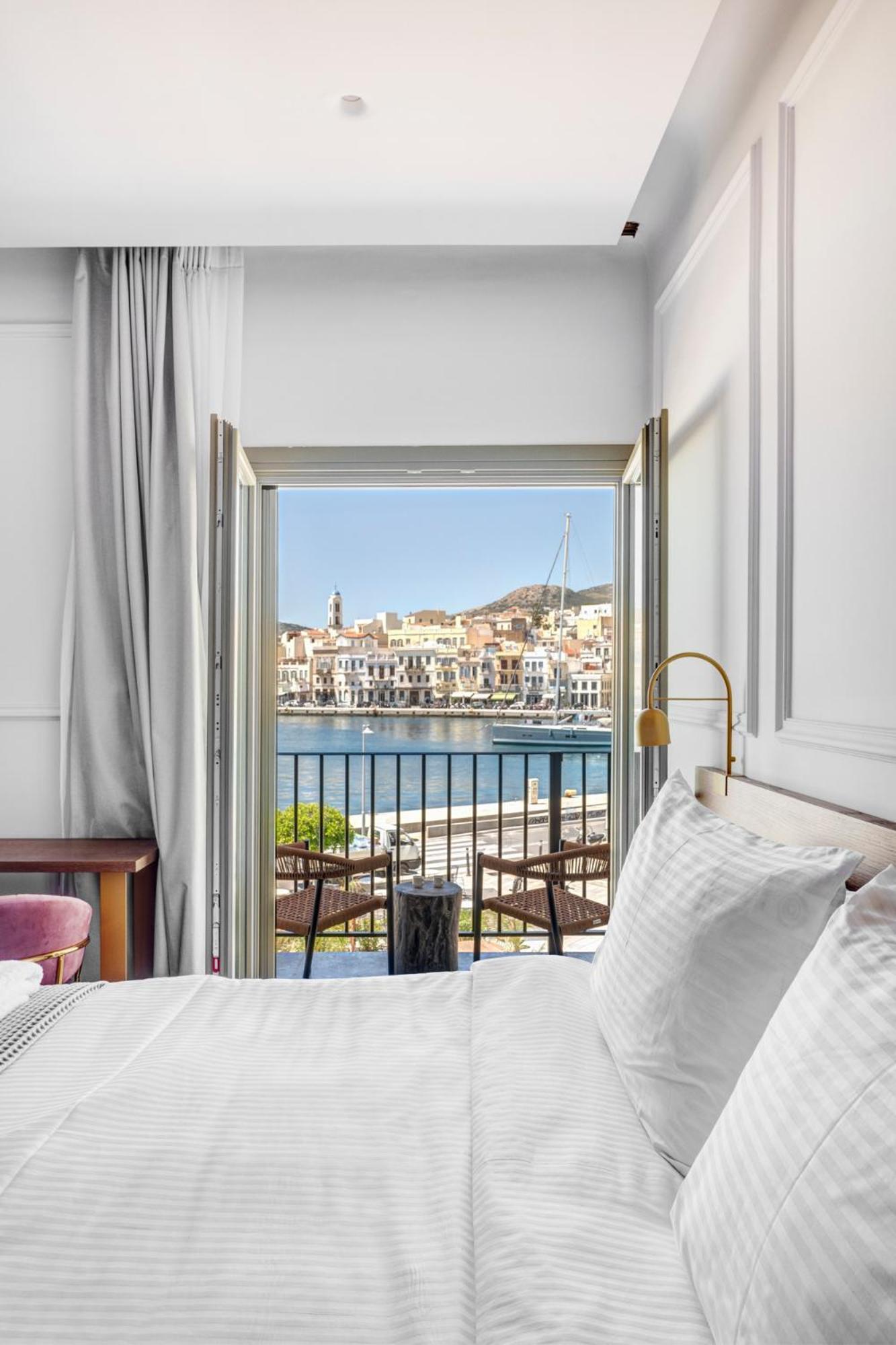 Eclectic Syros Bed & Breakfast Ermoupoli Dış mekan fotoğraf