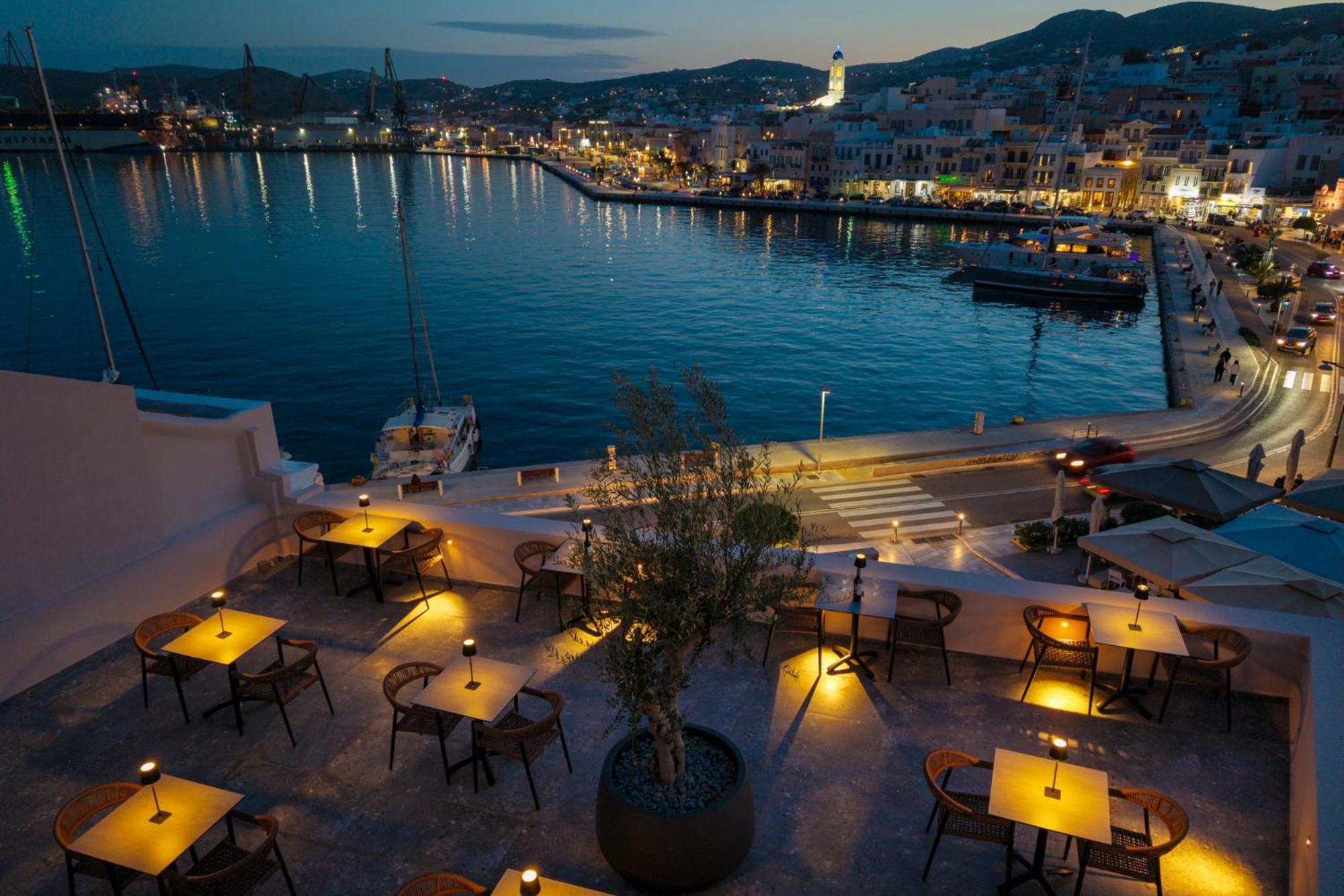 Eclectic Syros Bed & Breakfast Ermoupoli Dış mekan fotoğraf
