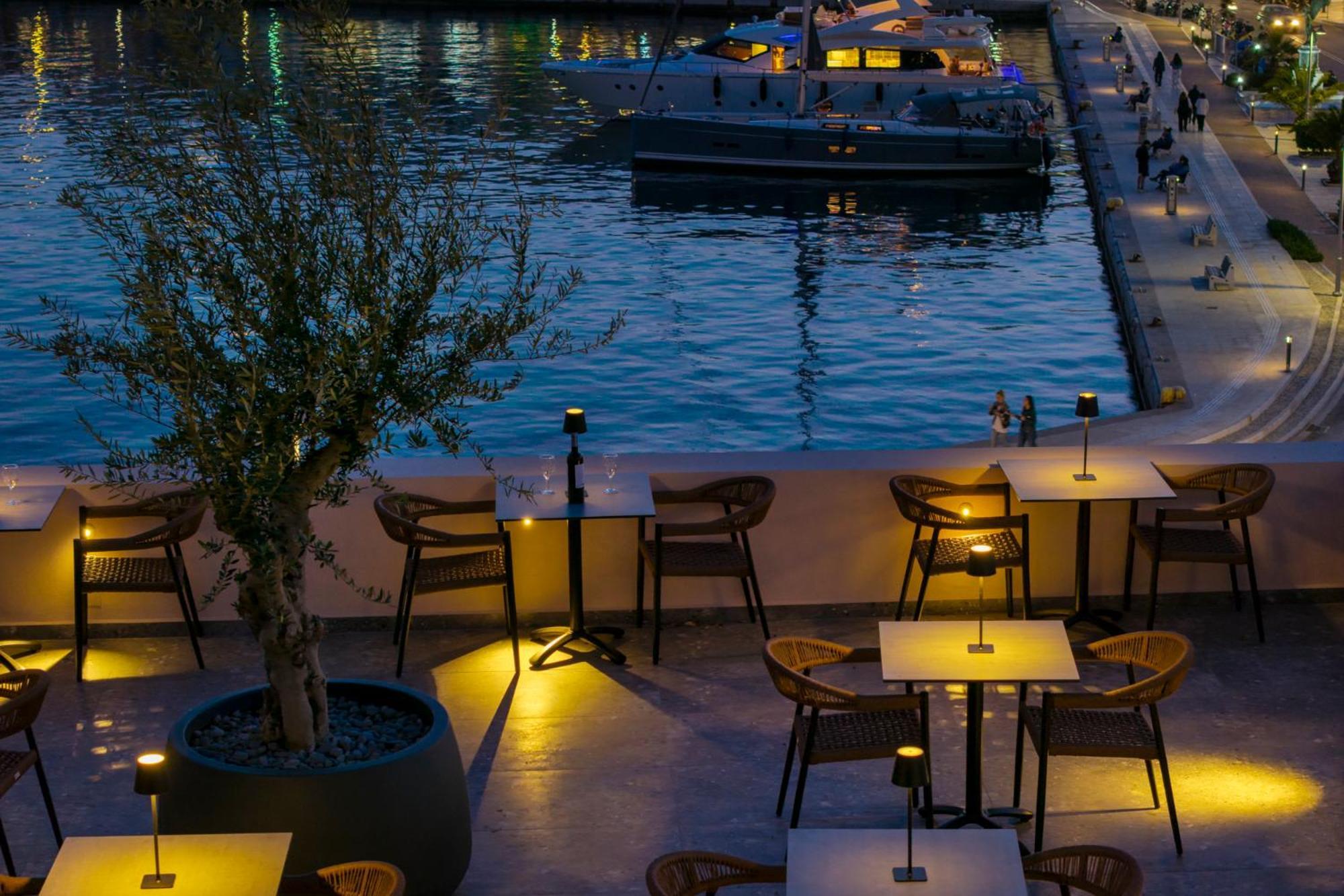 Eclectic Syros Bed & Breakfast Ermoupoli Dış mekan fotoğraf